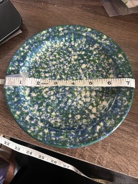 Gerald Henn Pottery- 7.5 inch